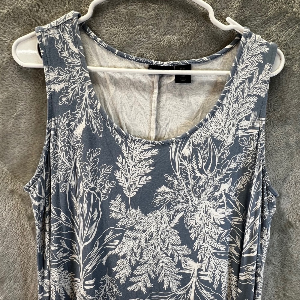 Tahari Womens 1X Blue White Floral Leaf Sharkbite Hem‎ Midi Dress Flowy Boho